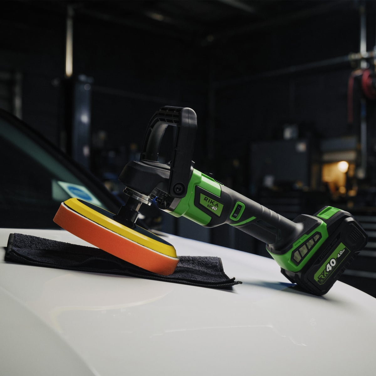 Rikä RK40 40V Cordless Rotary Car Polisher | 180mm Pad | Brushless Motor | Body Only